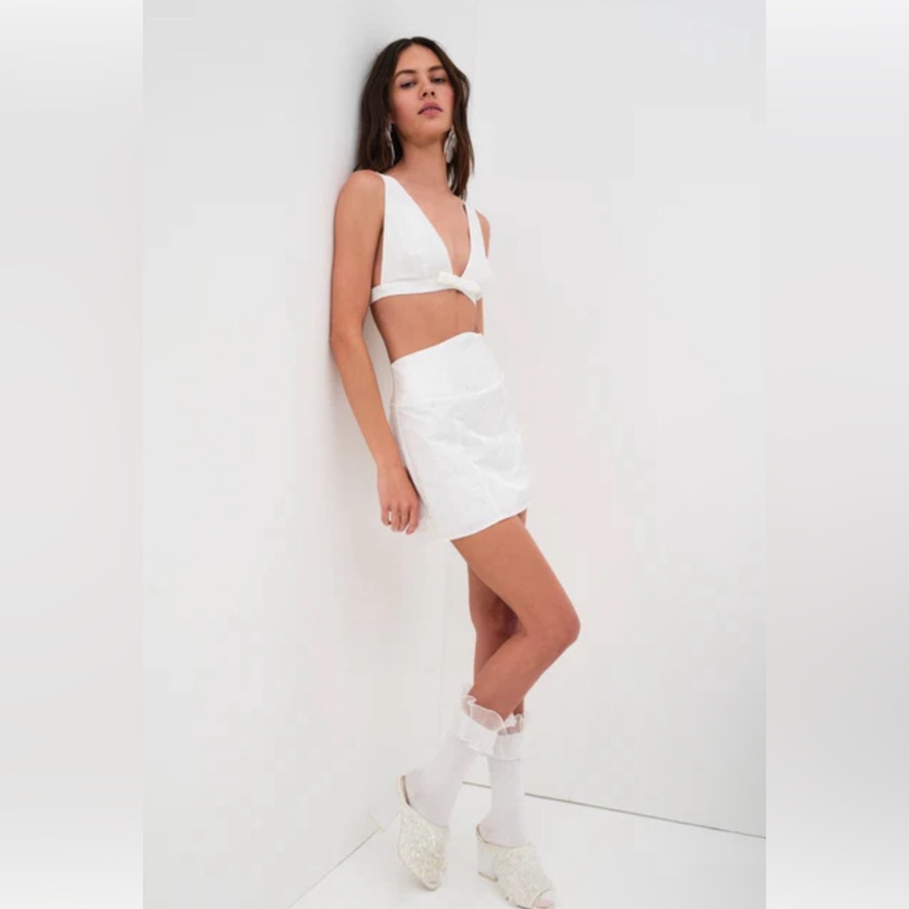 NWT For love and lemons 🍋 white mini skirt